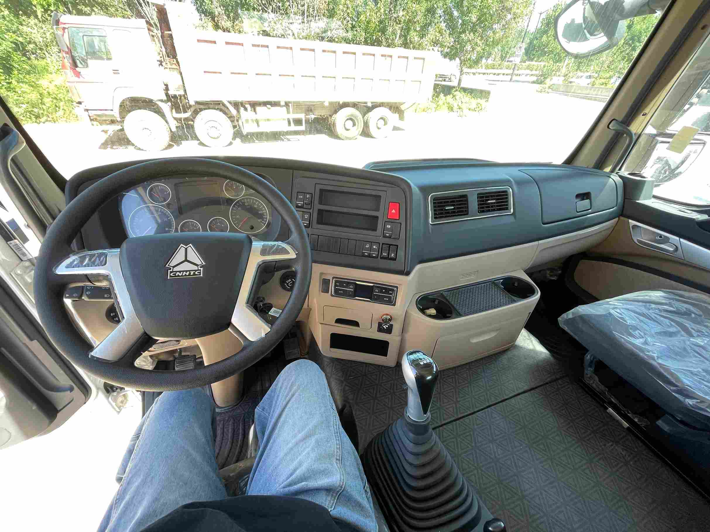 İstifadə olunmuş TX 430 at gücü traktor yük maşını