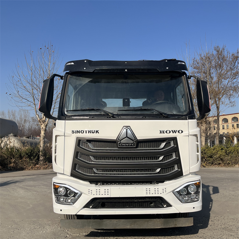 Hohan traktor maşını