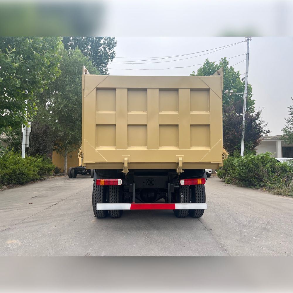 Camião basculante Shacman de 10 rodas usado