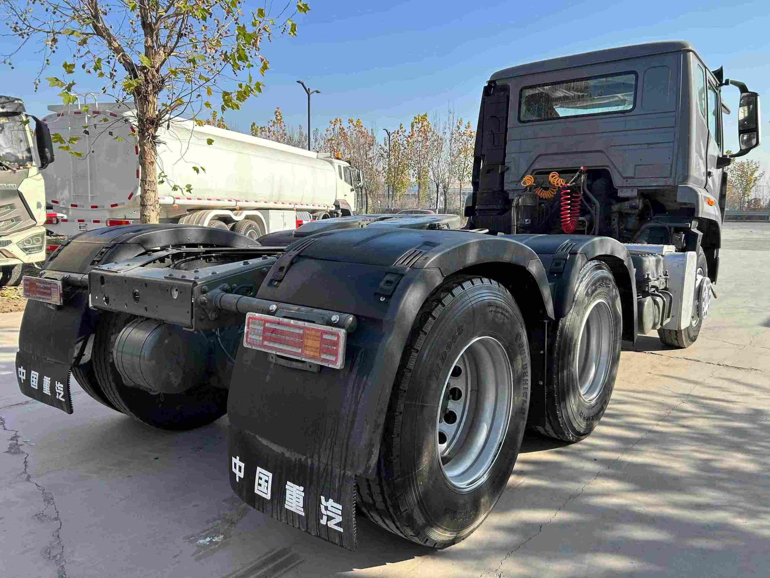HOWO NX Traktor Yük Maşını