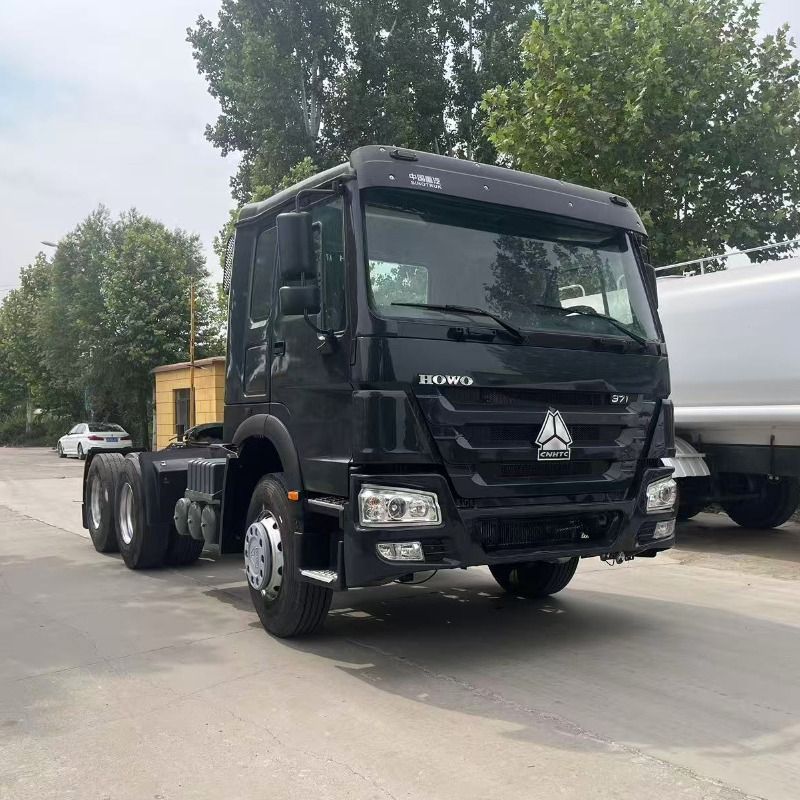 İstifadə olunmuş Howo 10 Təkər Yük Maşının Başlığı