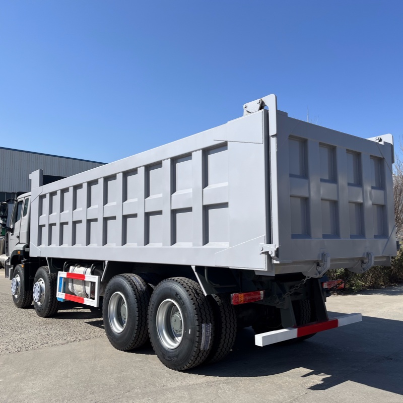 Camion à benne basculante d’occasion Howo