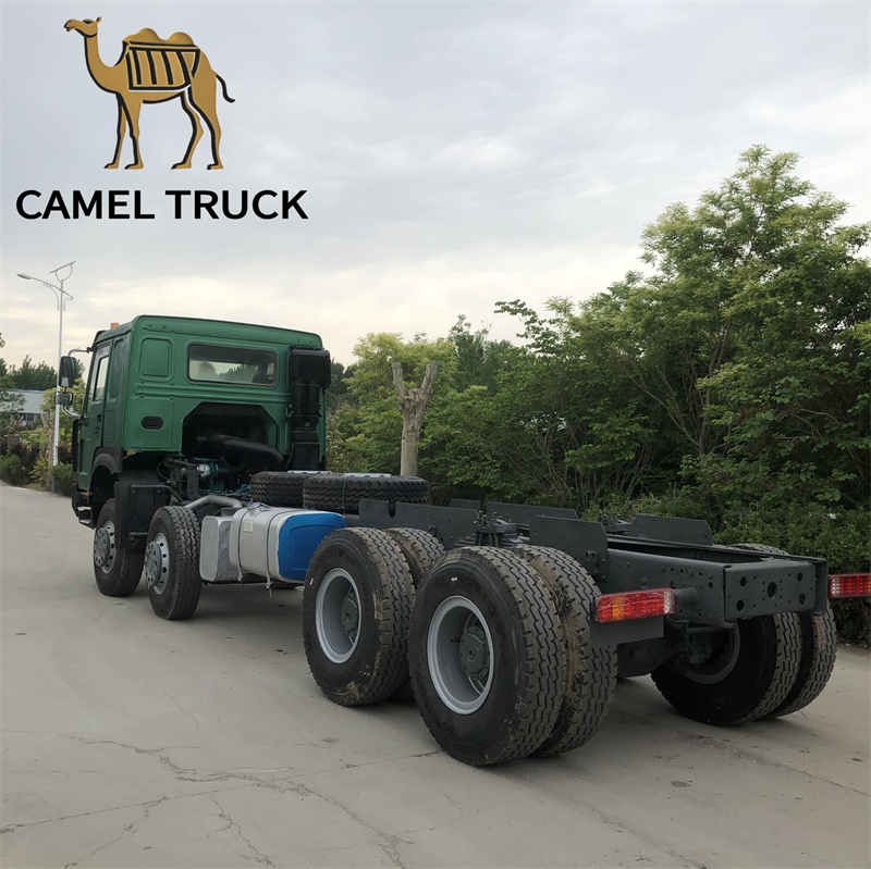 Бывший в употреблении шасси грузовика HOWO Бывший в употреблении шасси грузовика HOWO