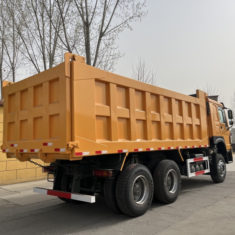 sinotruck dump truck