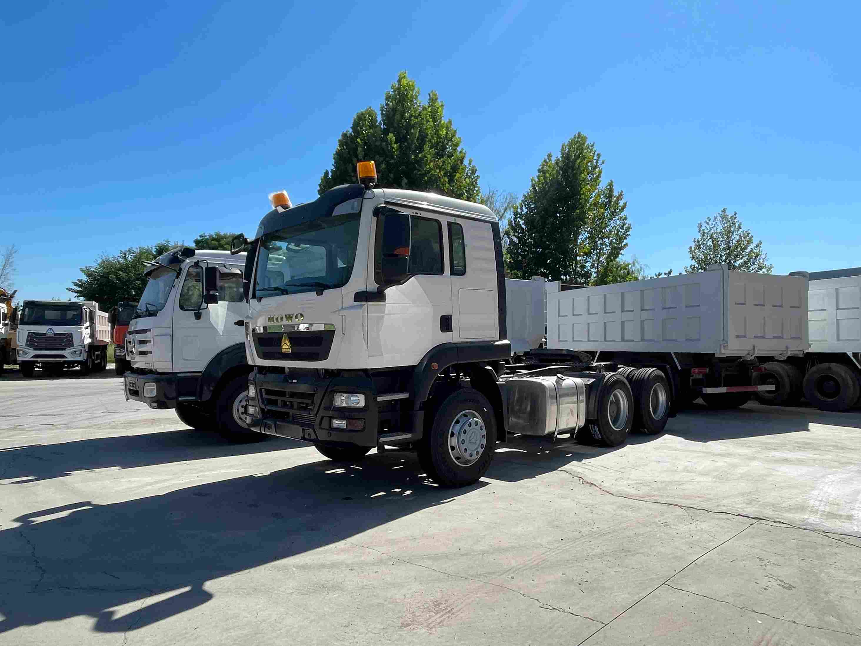 İstifadə olunmuş TX 430 at gücü traktor yük maşını