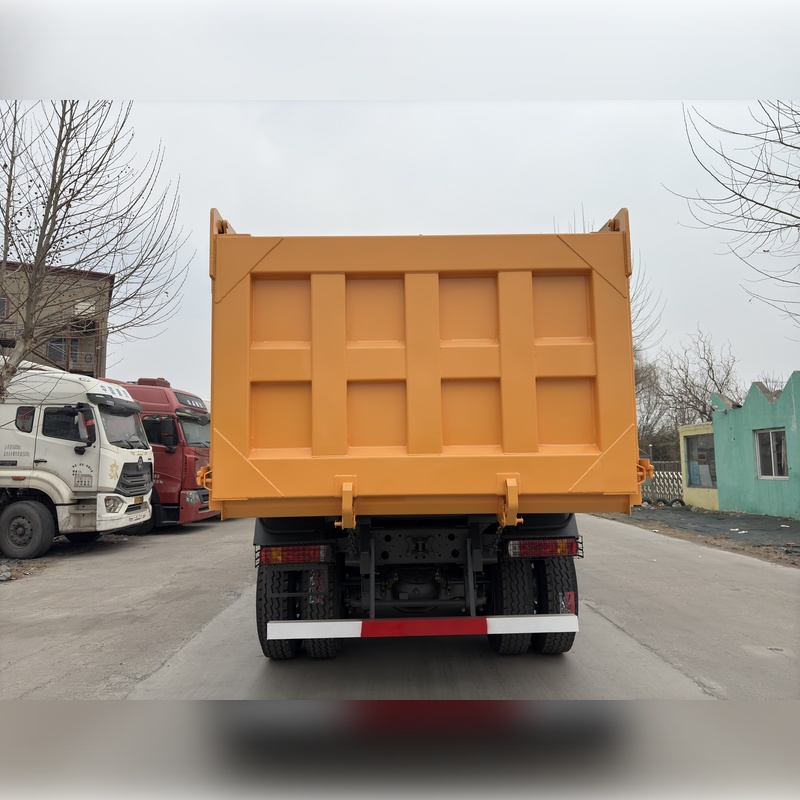 Used Sinotruk Howo 6x4 Dump Truck