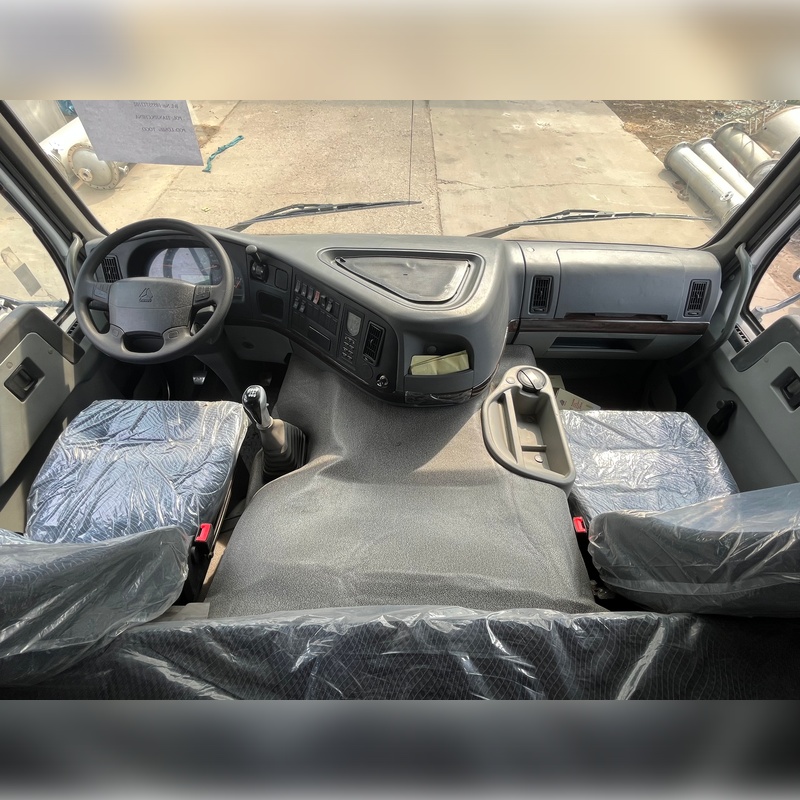 გამოყენებული Howo Dump Truck 8x4