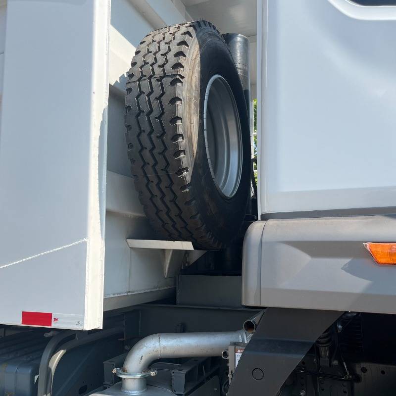 Howo Nx 6x4 371 hp Dump Truck