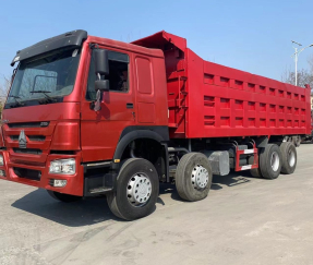 Yeni vedrə ilə 8×4 HOWO damperli yük maşını