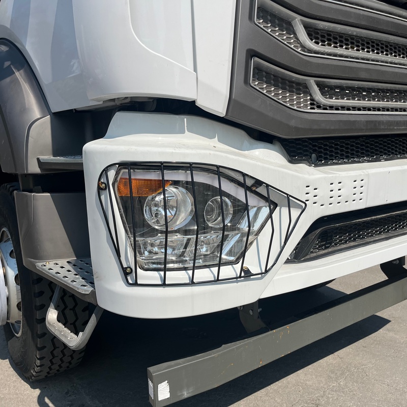 Б/у самосвал Howo 10 с шинами