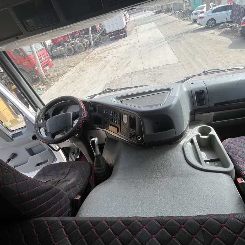 Second Hand Dump Truck Sinotruck