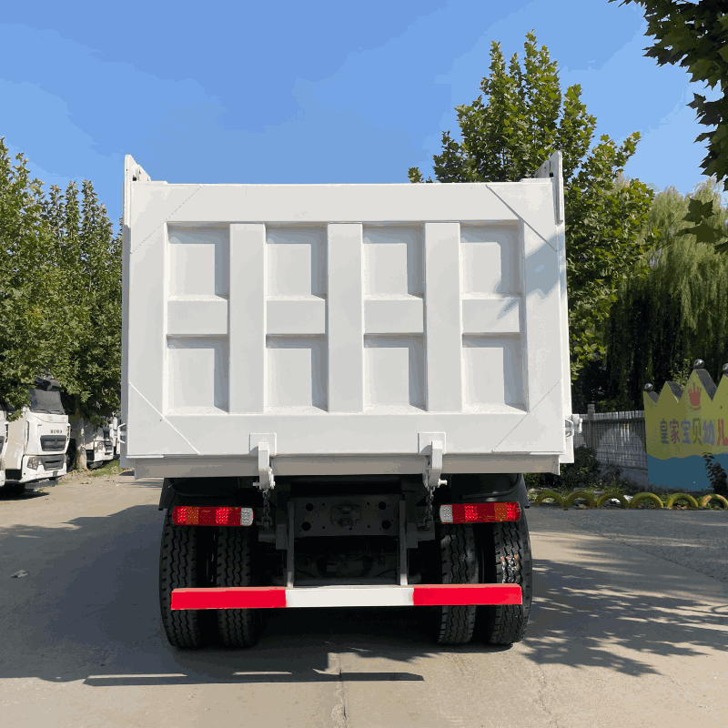 Sinotruk Howo 8x4 Tipper Truck