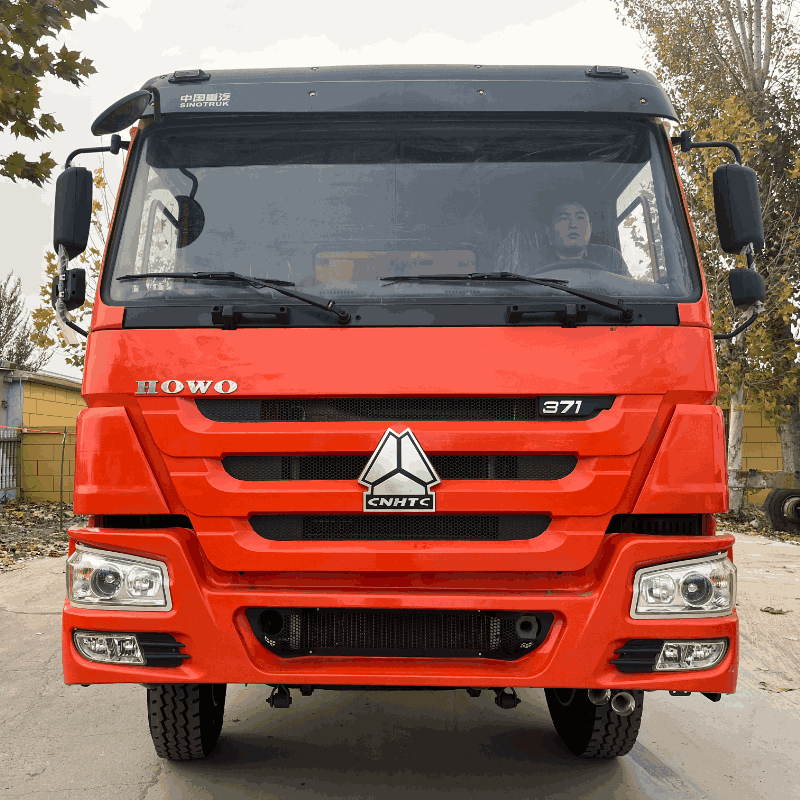 Camión volcado de Howo usado