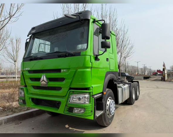Camión tractor Howo 6x4 usado